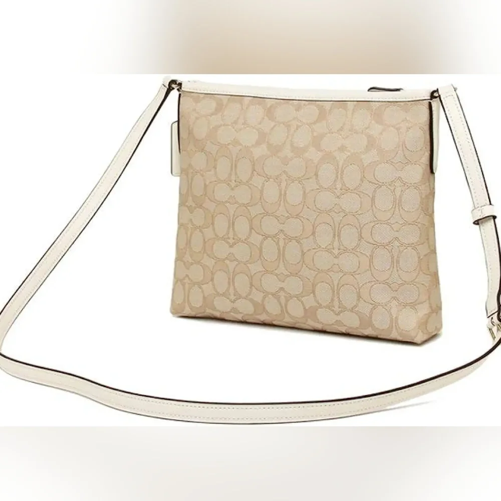 New! Coach Sig Jacquard File Crossbody - Picture 4 of 8